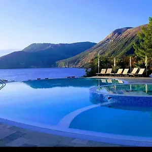 vulcano-blu.sicilyhotelsitaly.net/